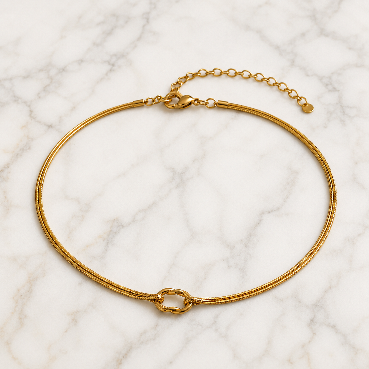 Aurum&Co gold and silver knot necklace
