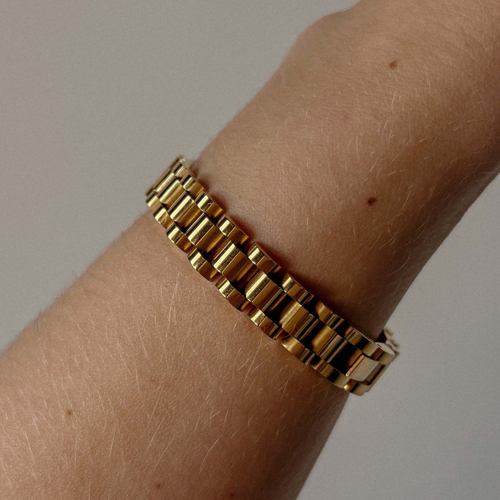 Aero Watch Strap Bracelet | 18k Gold Plated Stainless Steel, Waterproof 1