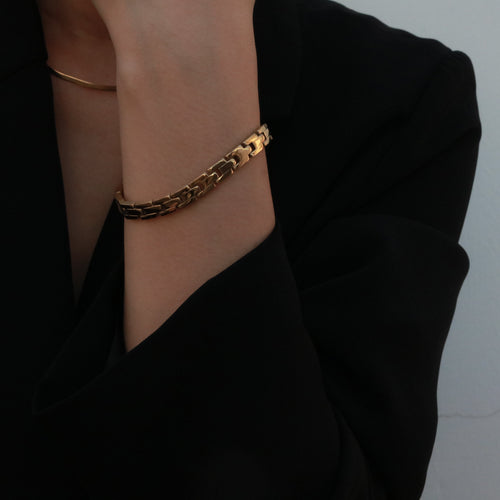 Astra Watch Band | 18k Gold Plated Stainless Steel, Waterproof 0