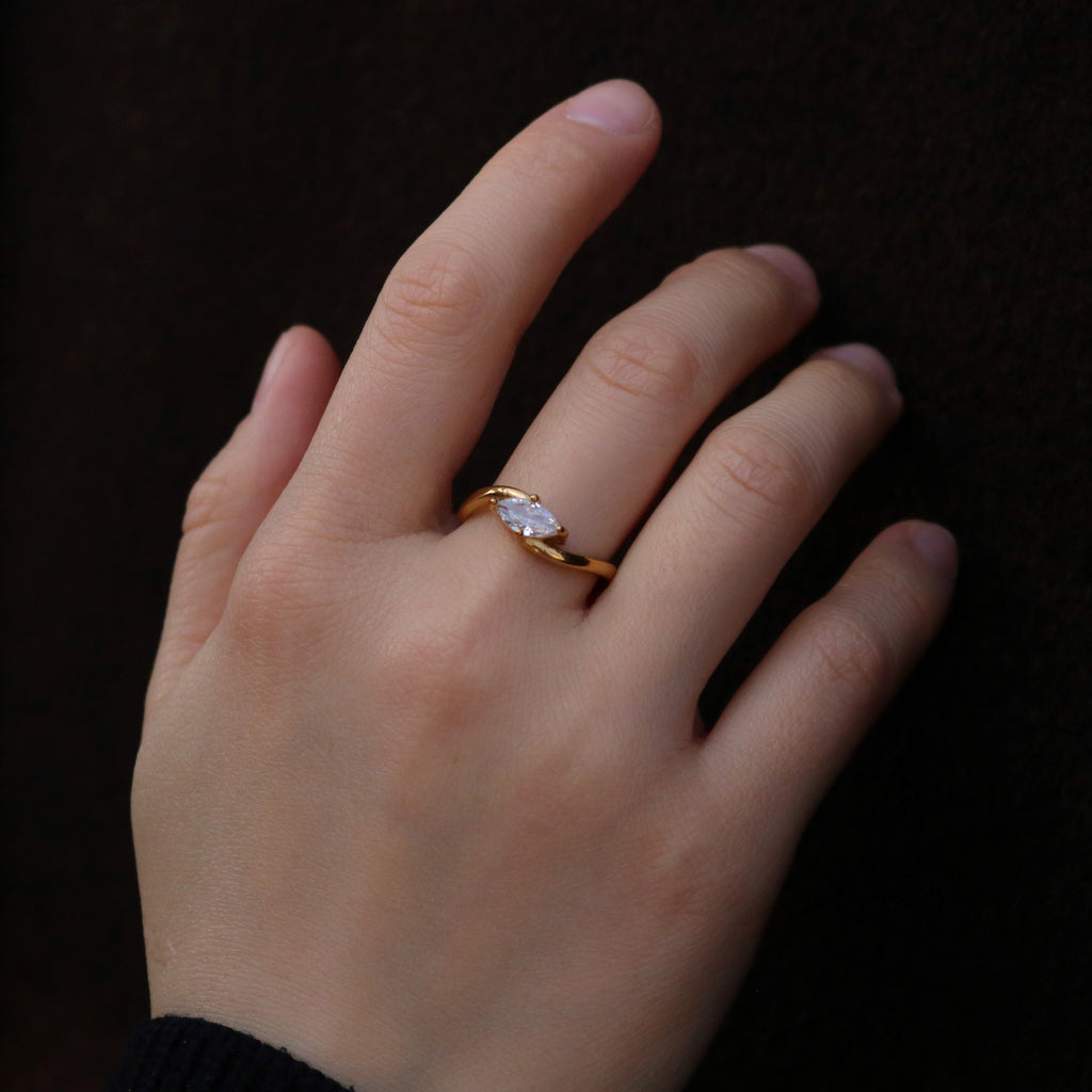 Brina Marquise Ring | 18k Gold Plated Stainless Steel 2