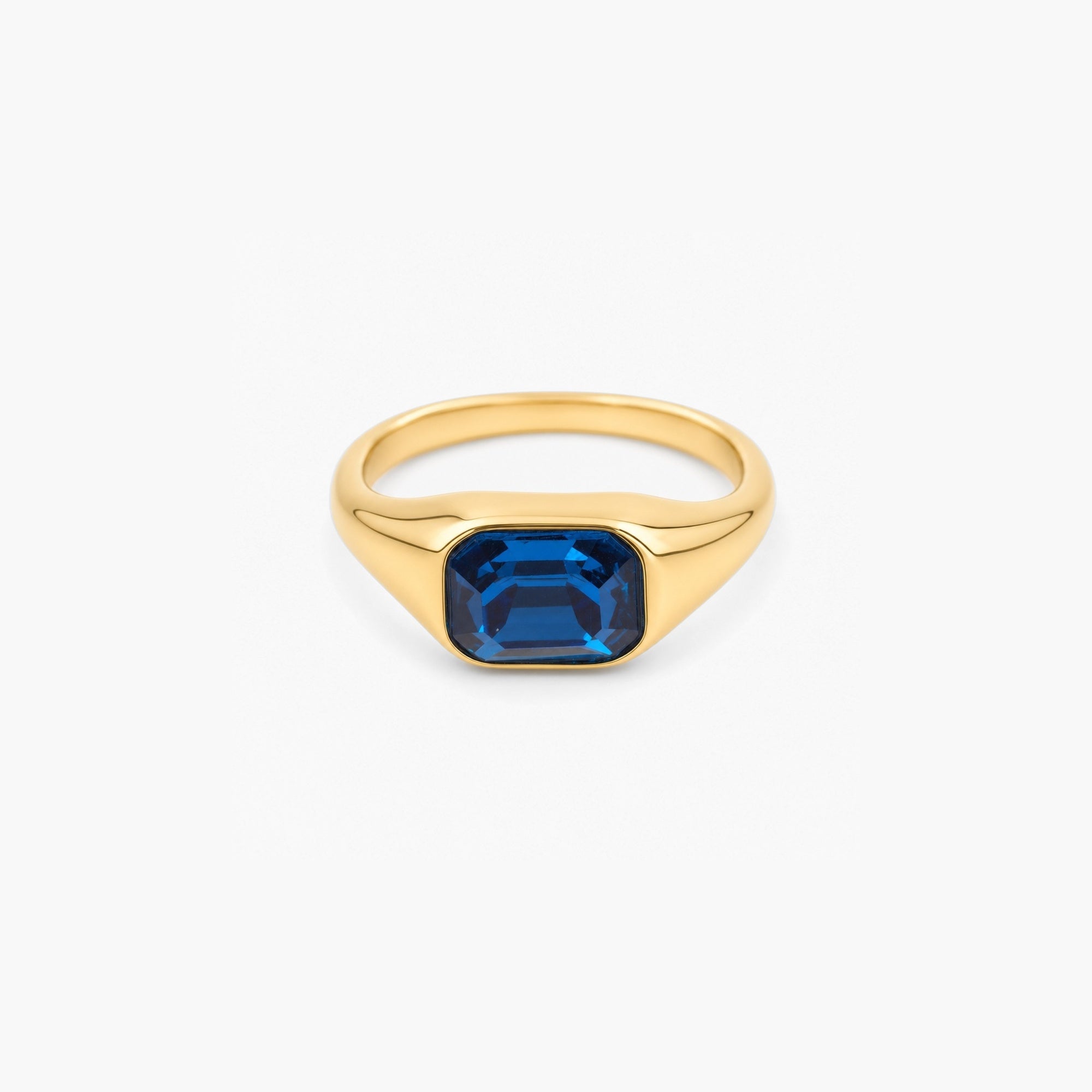 Brisa Emerald Cut Ring | Blue Stone, 18k Gold Plated 1