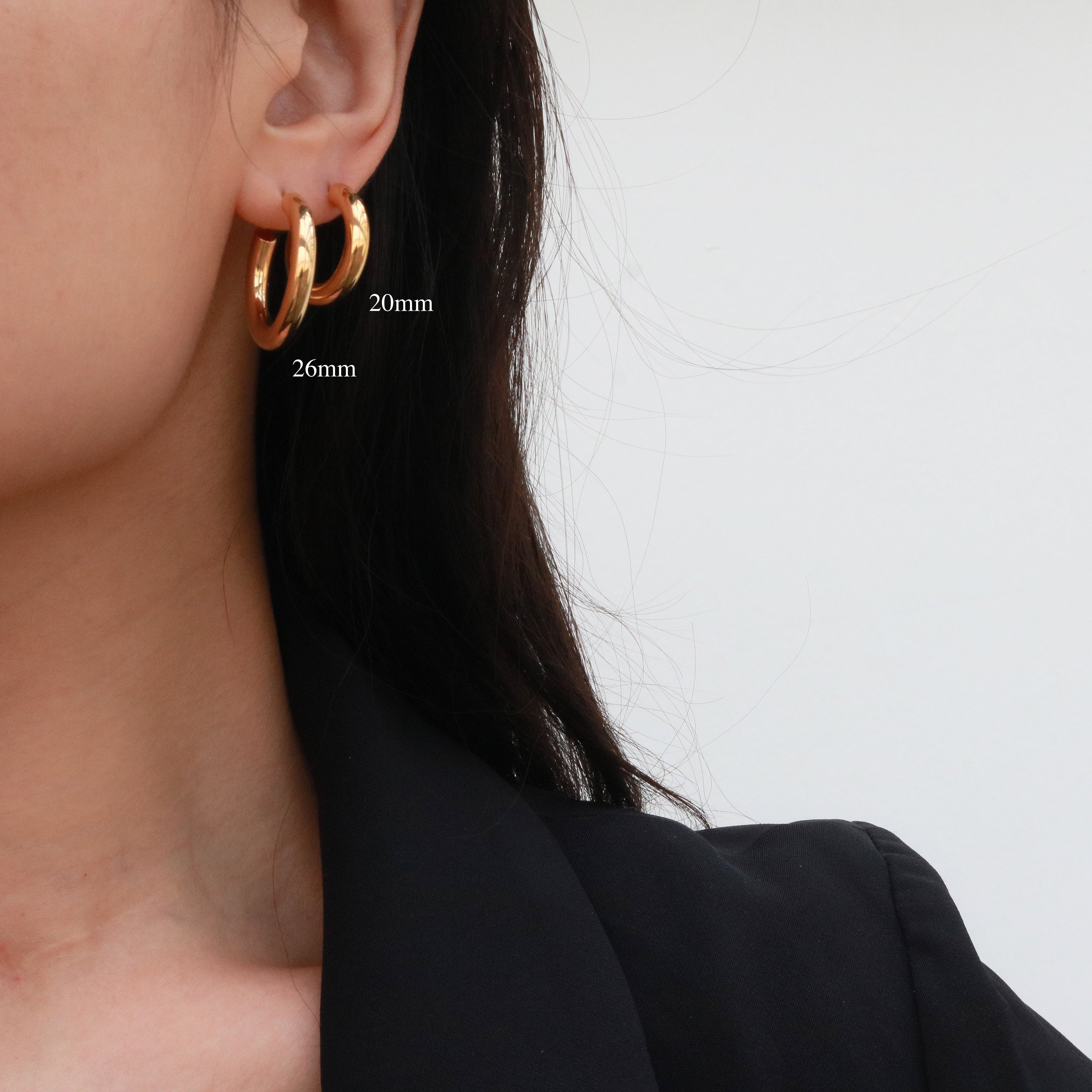 Cora Medium Hoop Earrings | 18k Gold Plated, Hypoallergenic Stainless Steel 1