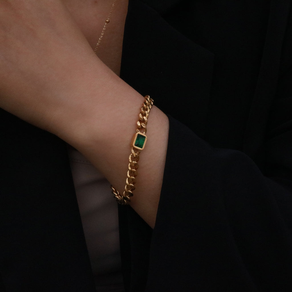 Elysia Curb Chain Bracelet | Square Emerald Gemstone, 18k Gold Plated 1