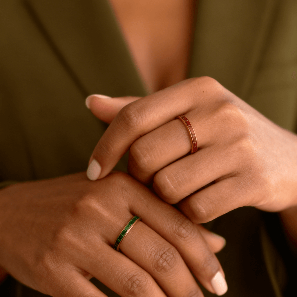 Elysia Slim Band Ring | 18k Gold Plated Emerald Green 1