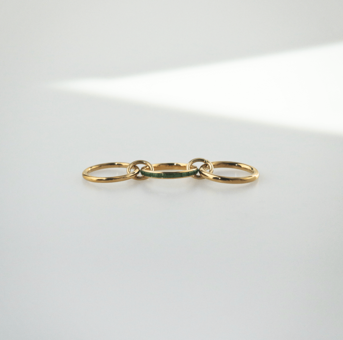 Elysia Triple Ring | Emerald Stones, 18k Gold Plated 5