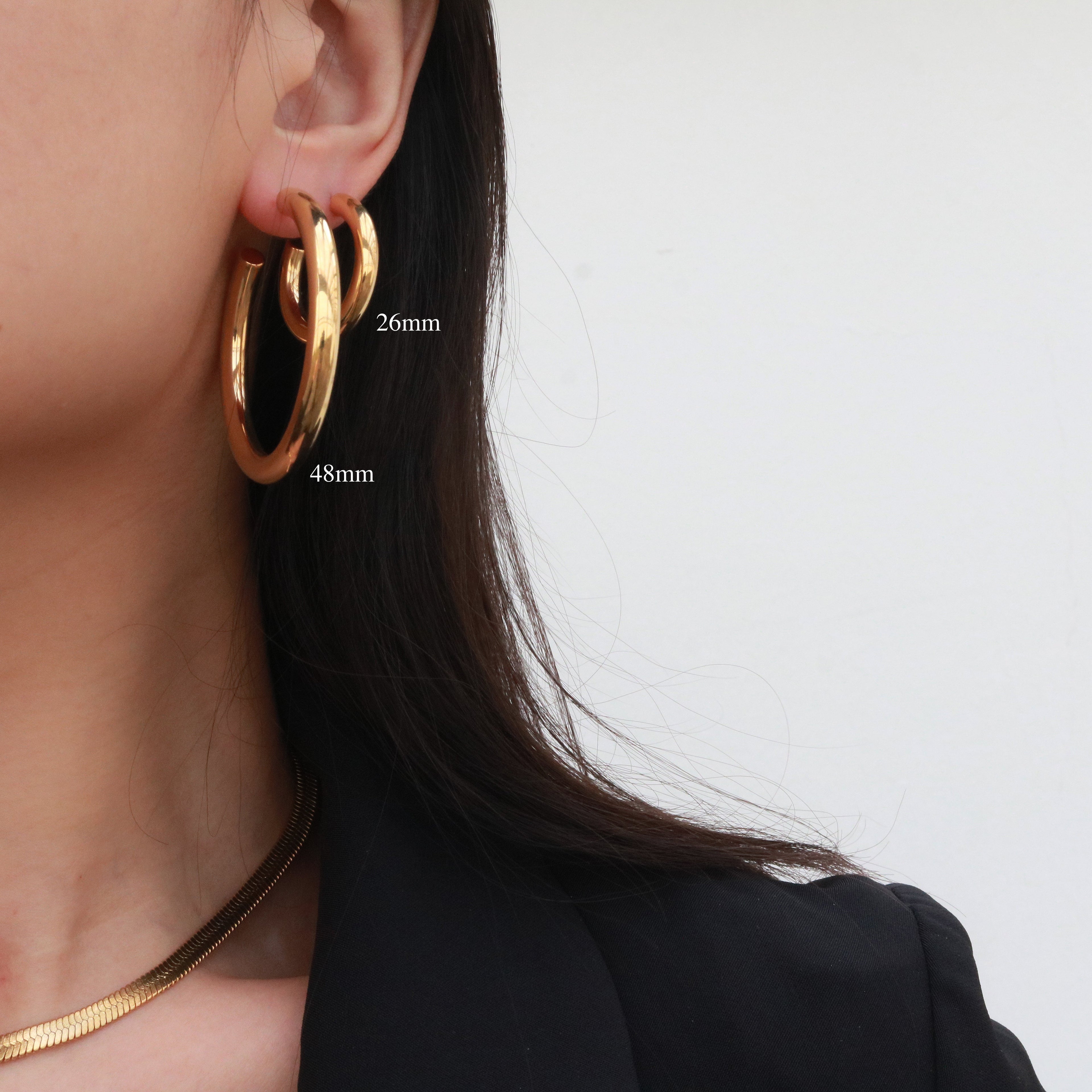 Fiora Chunky Gold Hoop Earrings | 18k Gold Plated, Hypoallergenic, 48mm 1