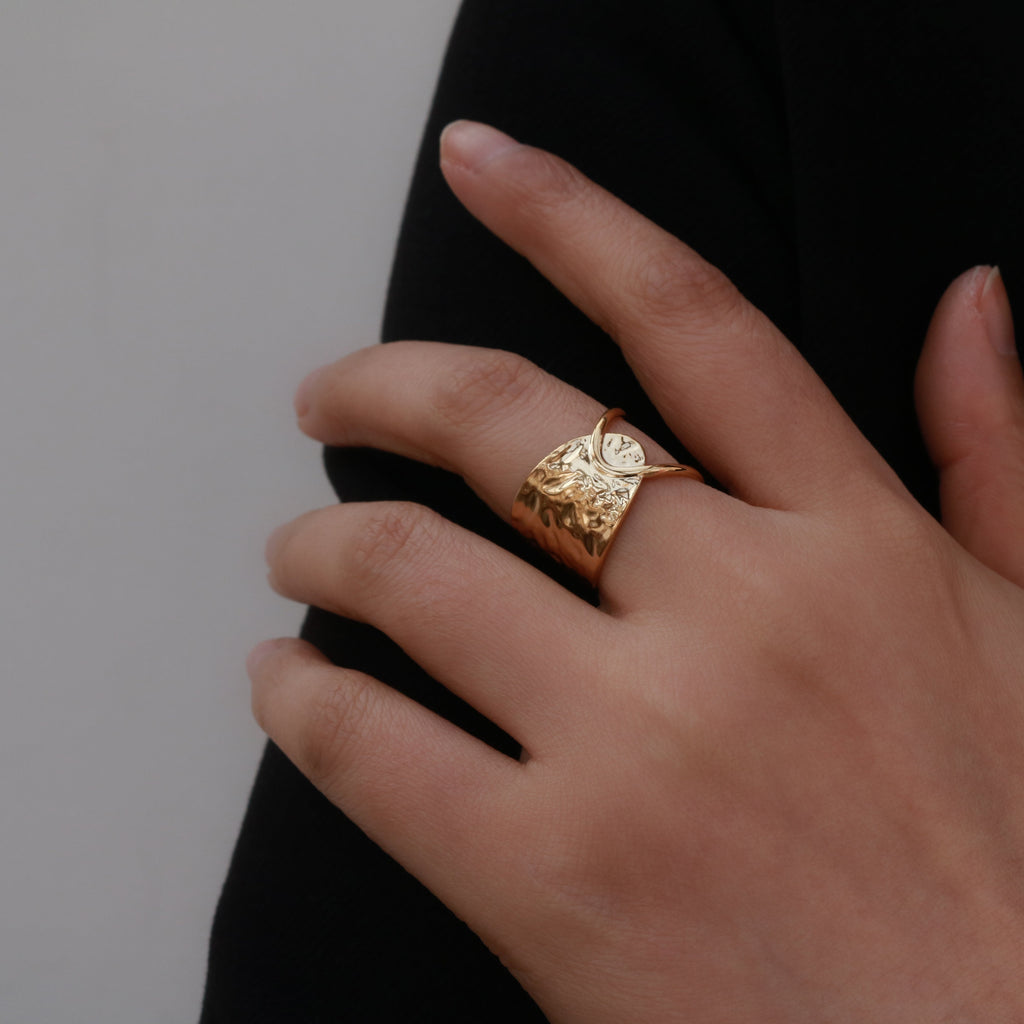 Gloria Hammered Ring | 18k Gold Plated Adjustable 2