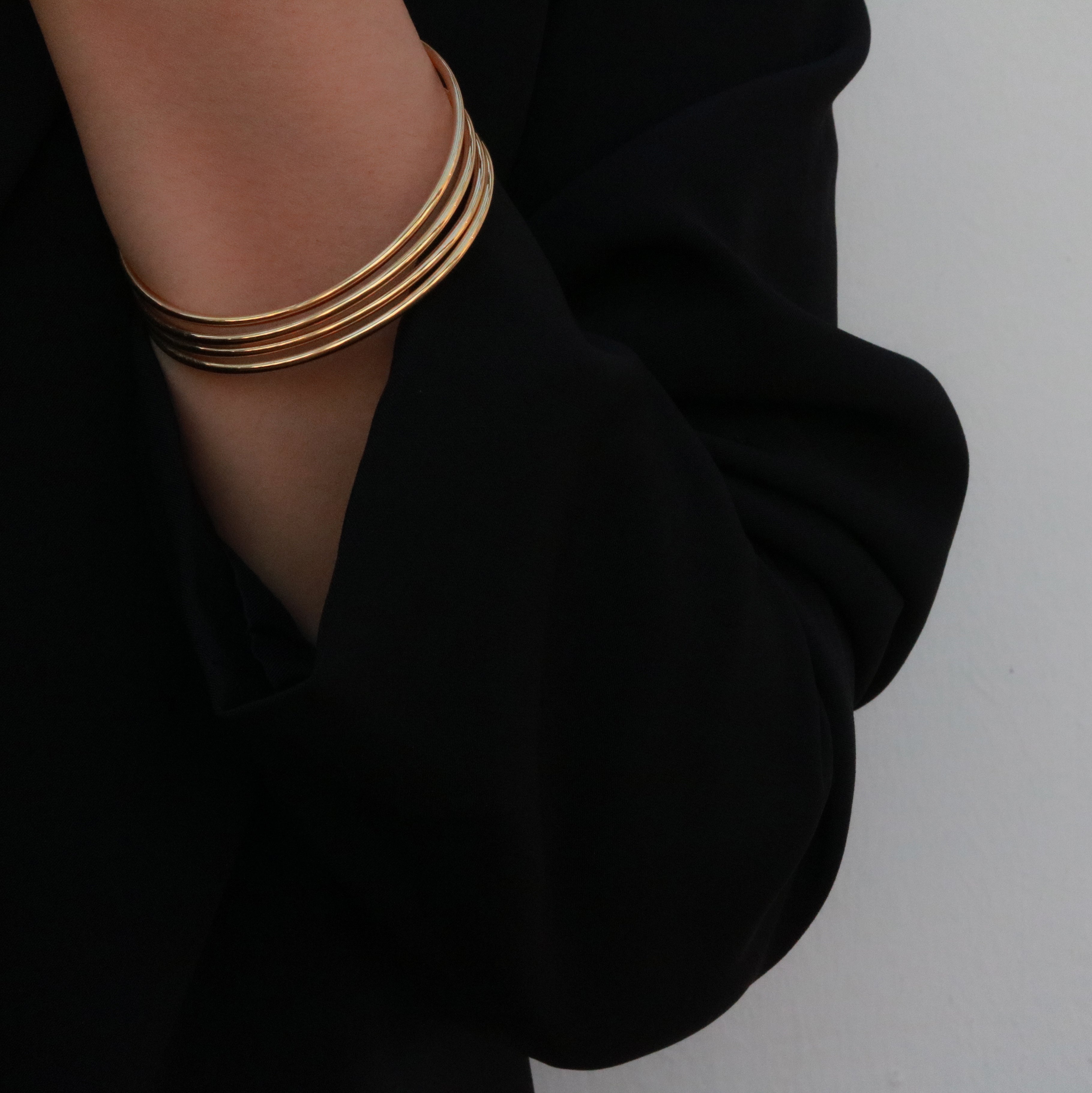 Kora Bracelet Bangle | 18k Gold Plated Stainless Steel 1