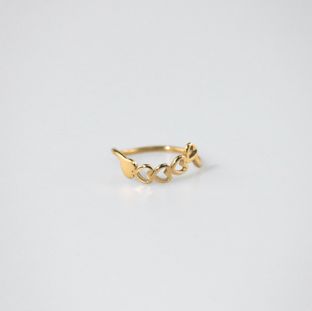 Liora Heart Ring | 18k Gold Plated Stainless Steel 3