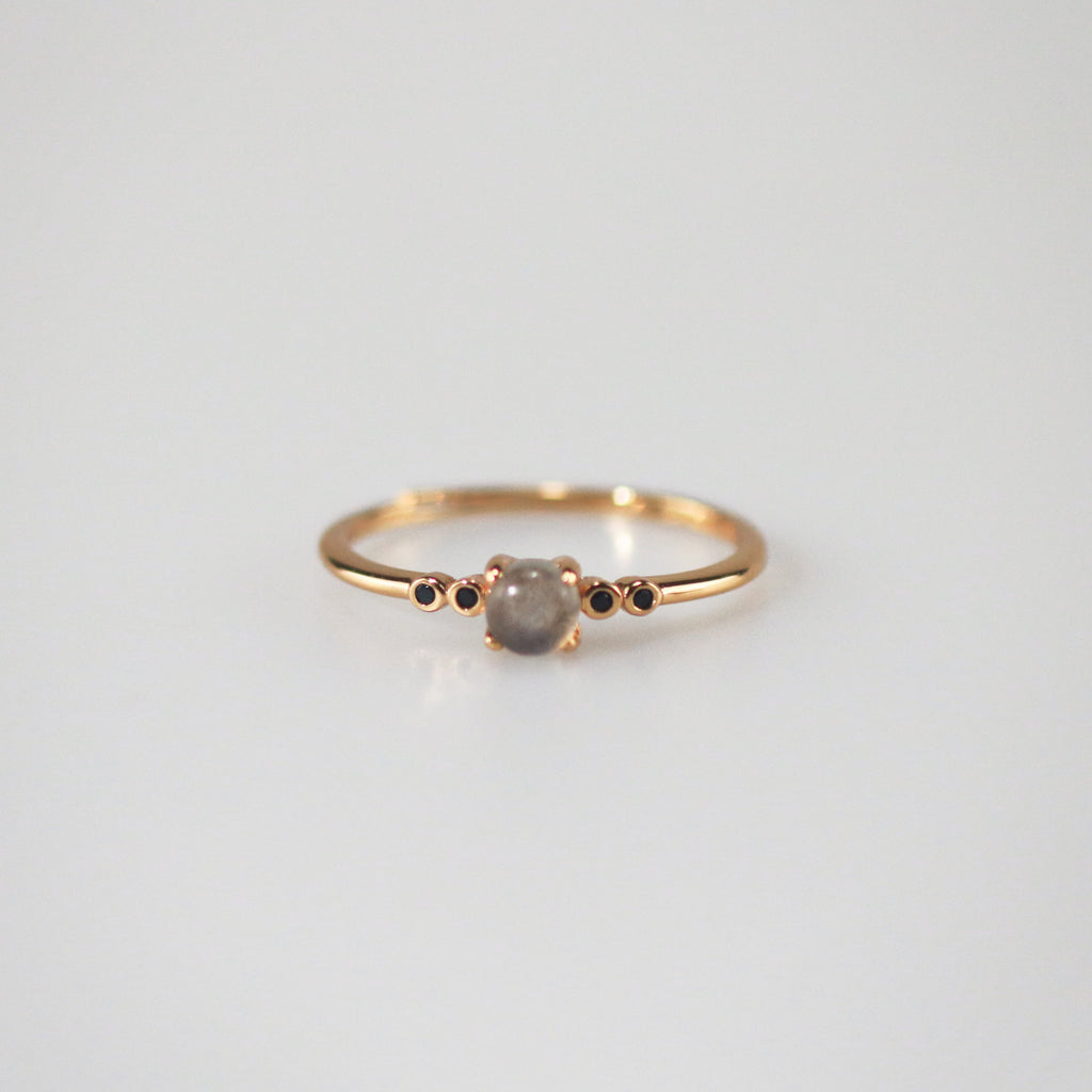Liora Labradorite Ring Set | 9k Gold Plated, Adjustable Gemstone Bands 3