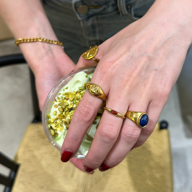 Luna Moonface Signet Ring | 18k Gold Plated Stainless Steel 5
