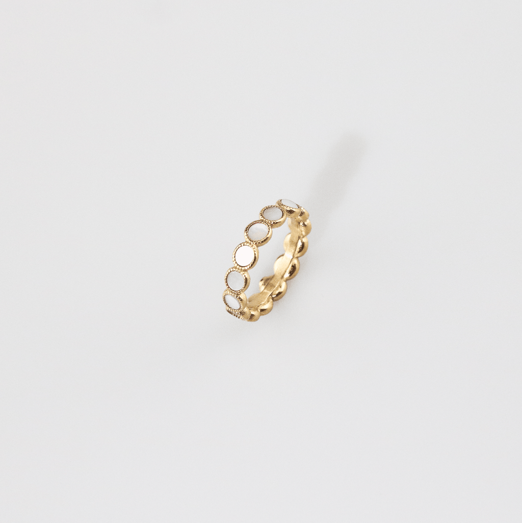 Mira Eternity Ring | Mother of Pearl, 18k Gold Plated 2