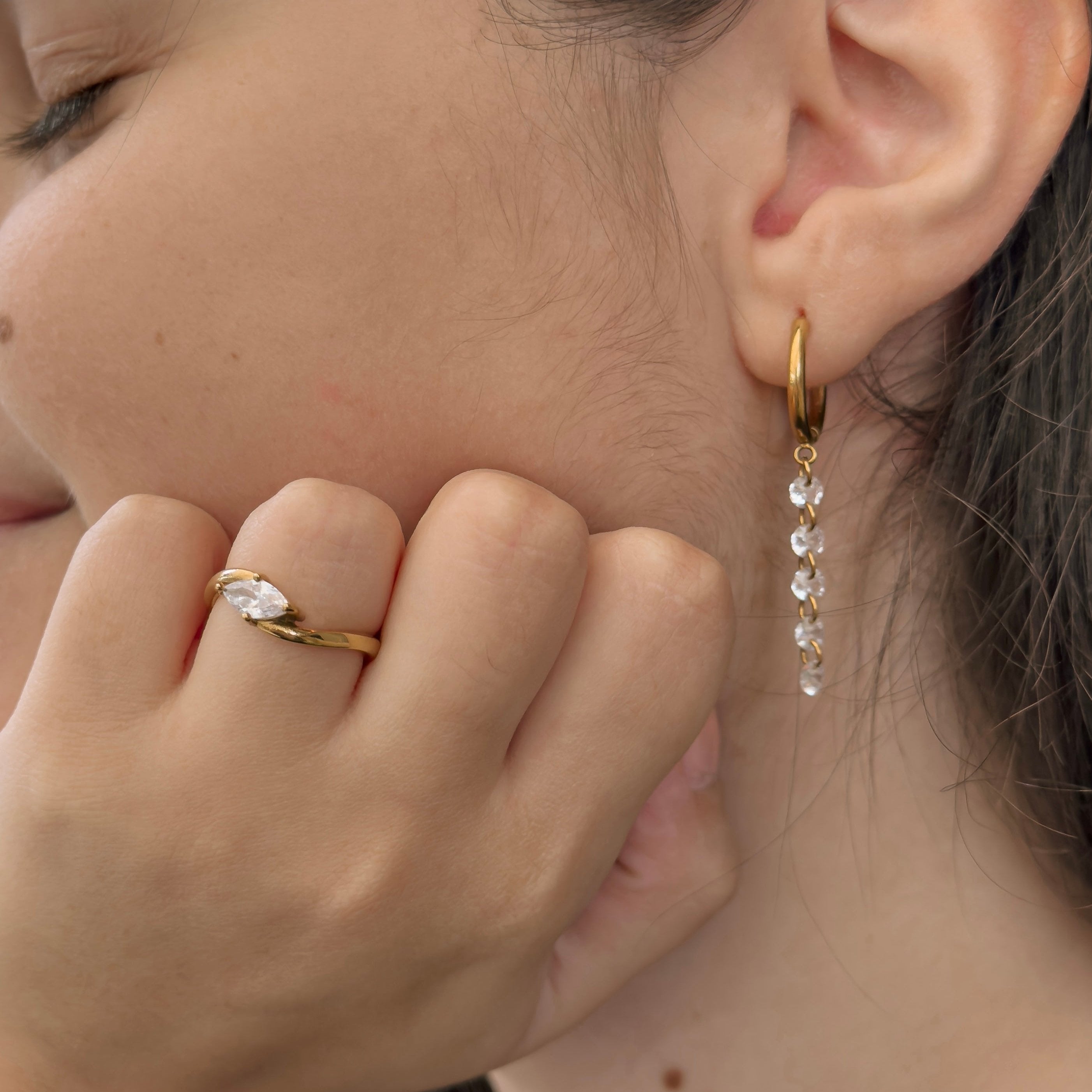 Mira Hoop Earrings | 18k Gold Plated Crystal Drop 2