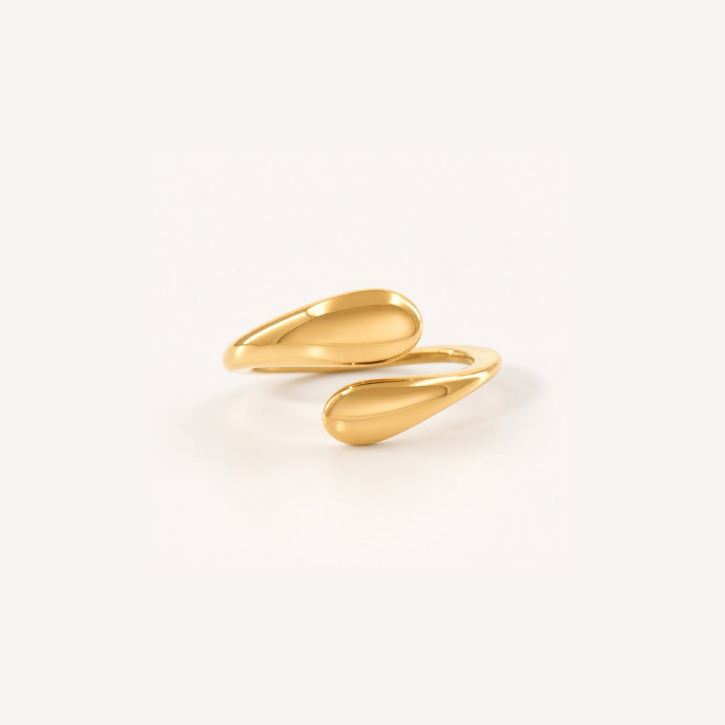 Mira Hug Ring | 18k Gold Plated Stainless Steel 0