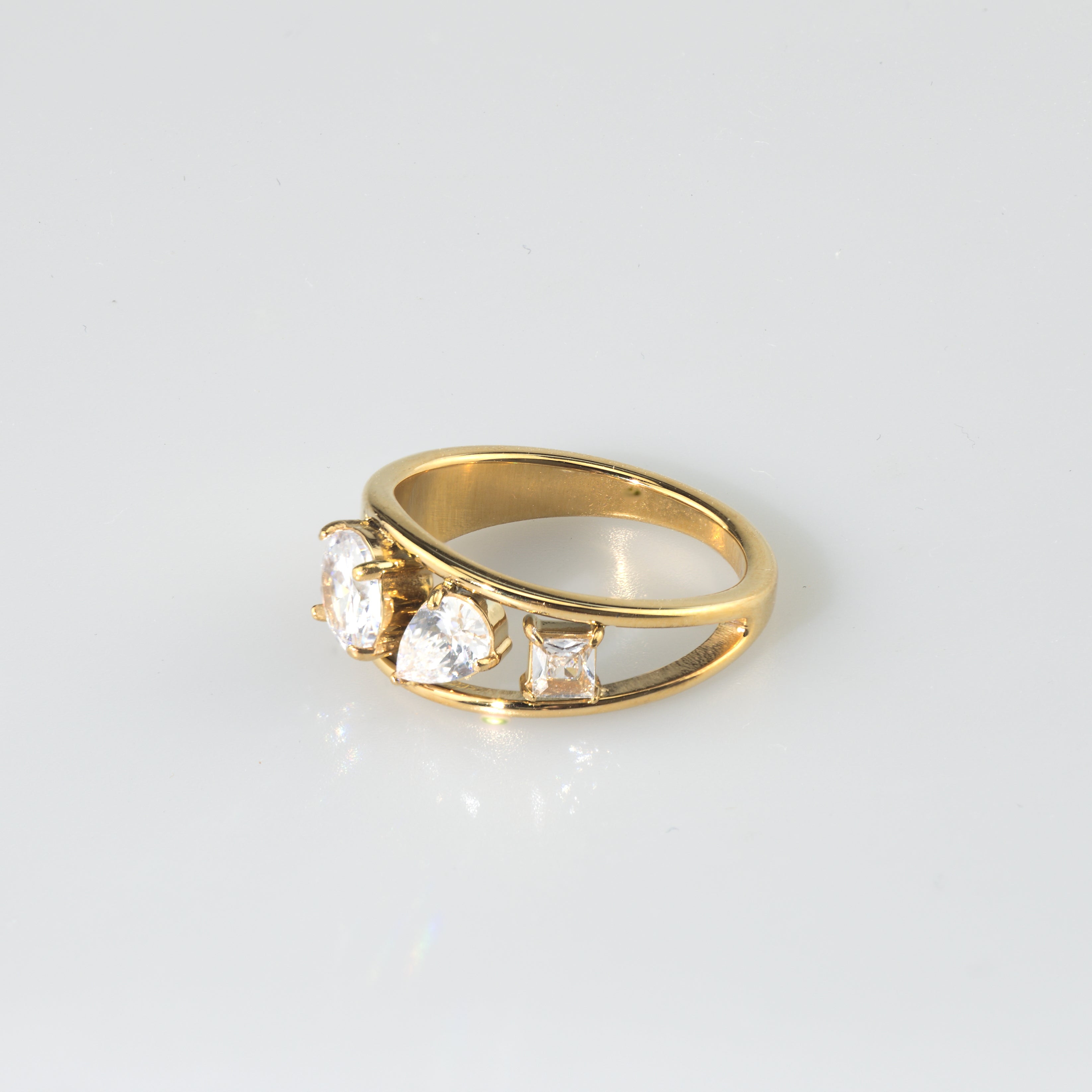 Mira Three Stone Engagement Ring | Mixed Cut Cubic Zirconia, 18k Gold Plated 2
