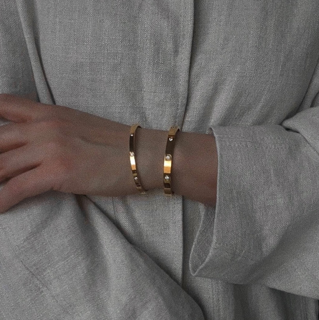 Ollie Solitaire Bangle Bracelet | 18k Gold Plated, Clear Cubic Zirconia 3