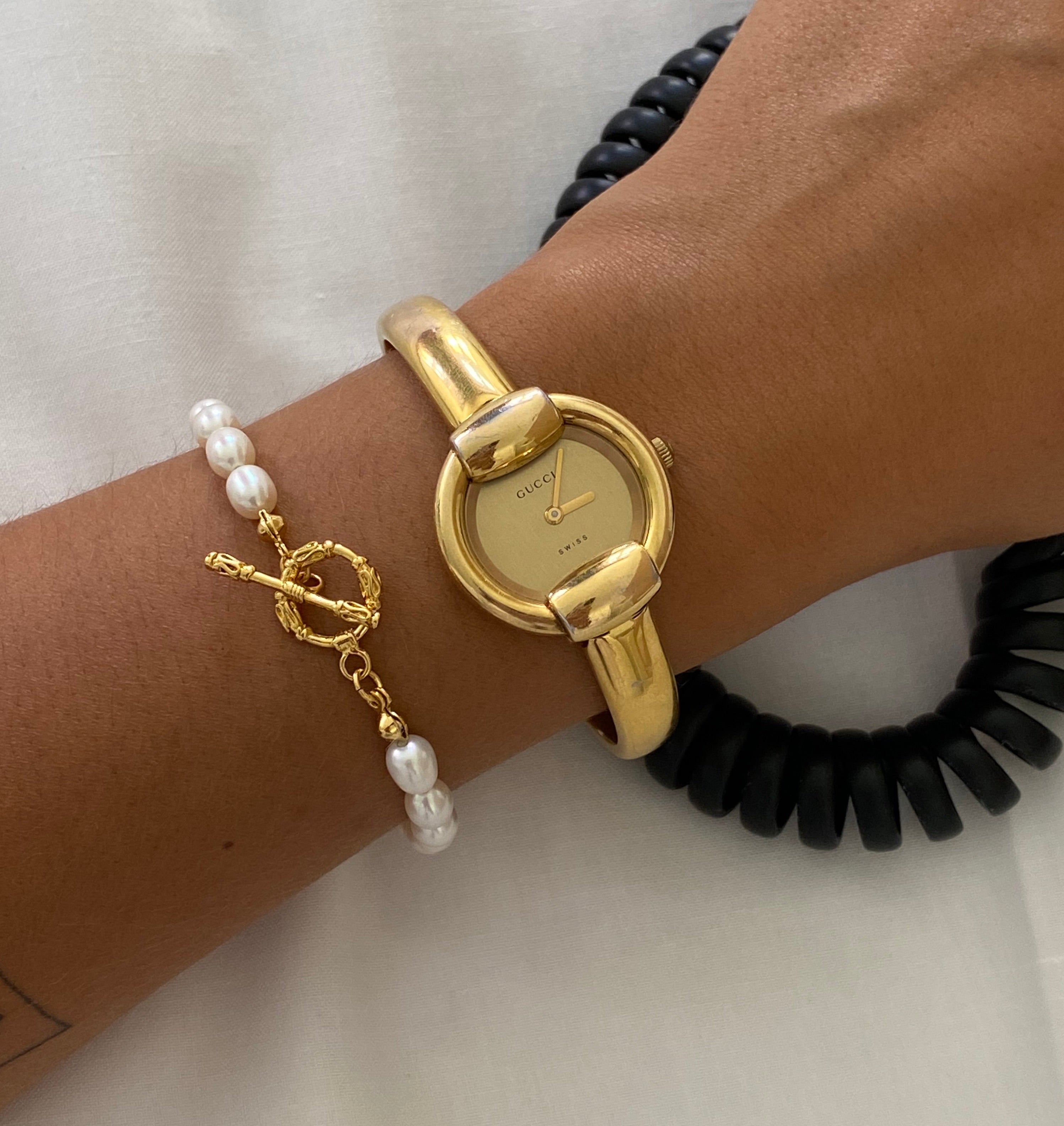 Pavia Pearl Bracelet | Handcrafted Freshwater Pearls, 18k Gold Plated Clasp 1