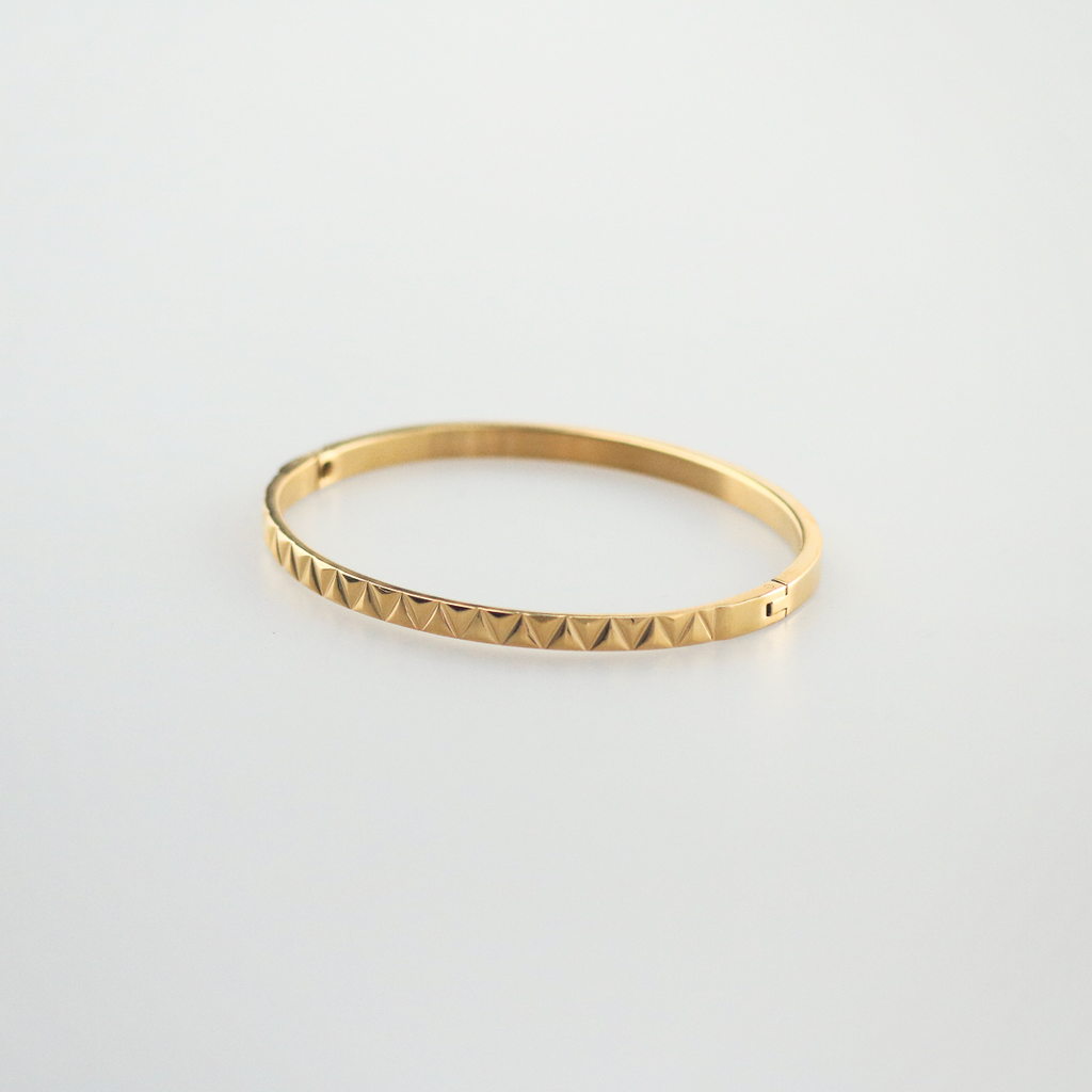 Pavo Pyramid Bangle | 18k Gold Plated Stainless Steel, Modern Design 5