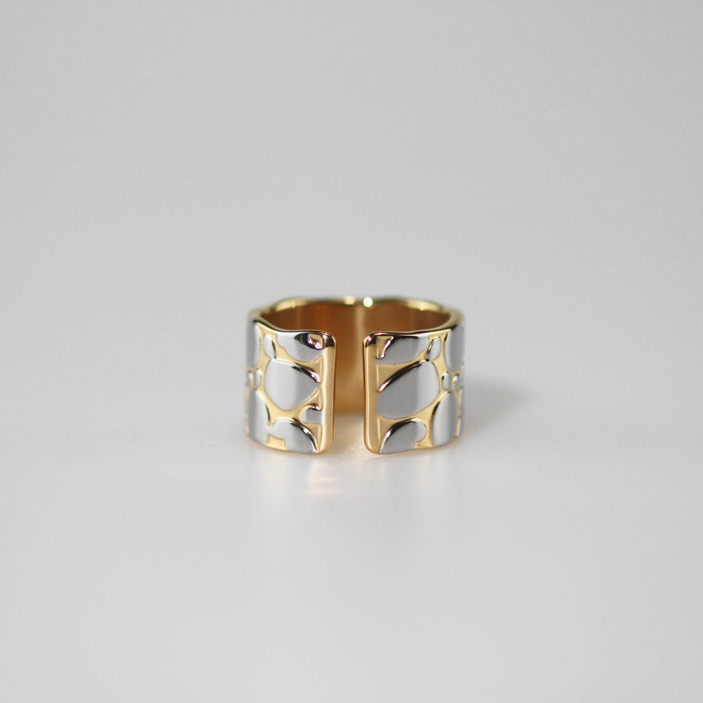 Pavo Statement Band Ring | 18k Gold Plated Silver Pebbles 5