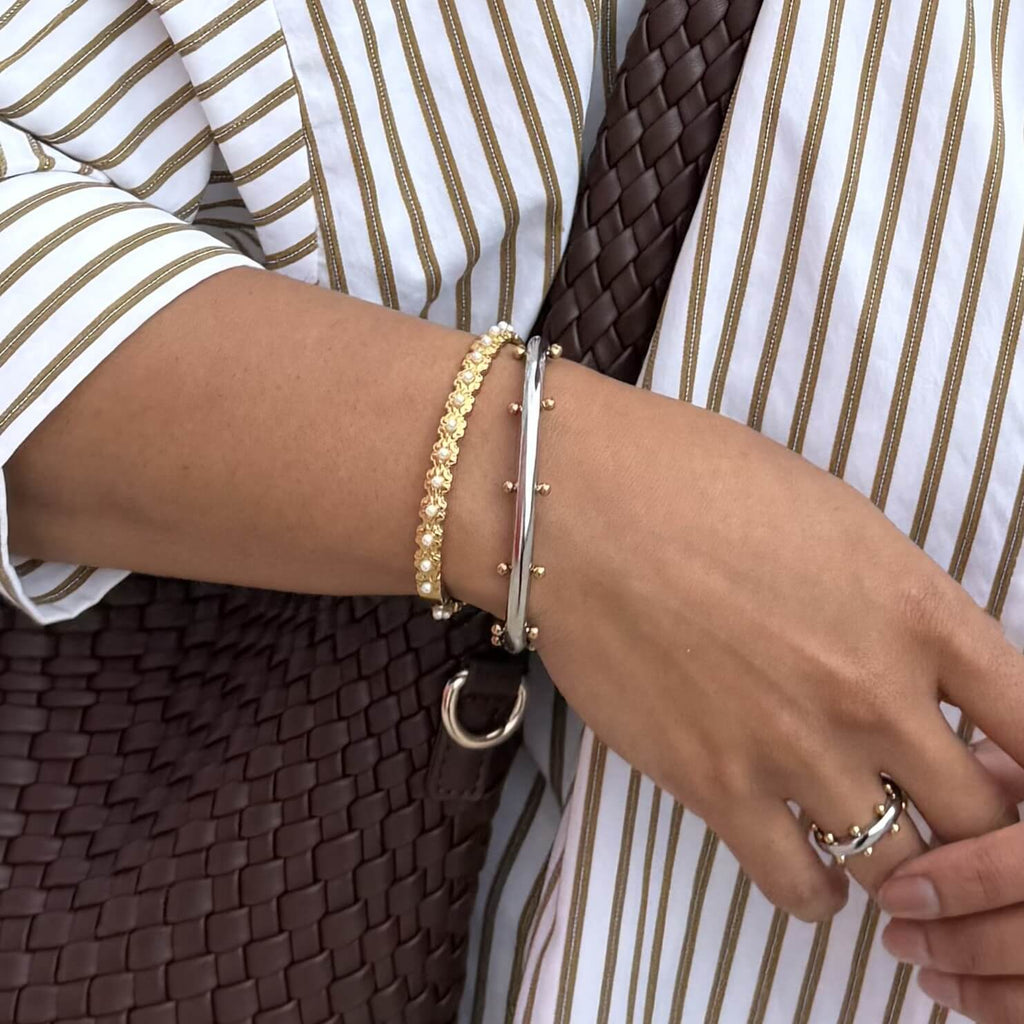 Pura Pearl Bangle Bracelet | 18k Gold Plated, Waterproof, Elegant Design 4