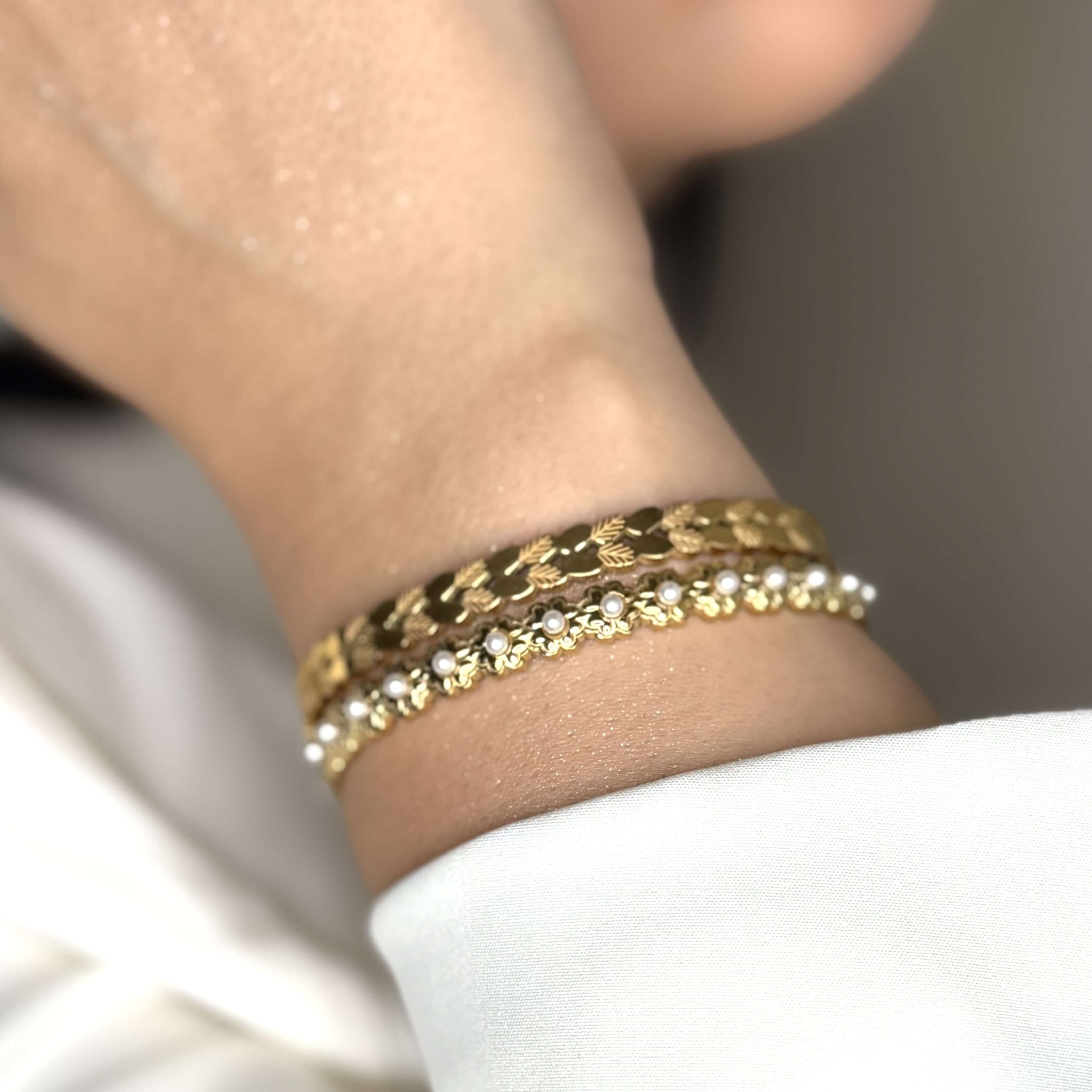 Pura Pearl Bangle Bracelet | 18k Gold Plated, Waterproof, Elegant Design 5