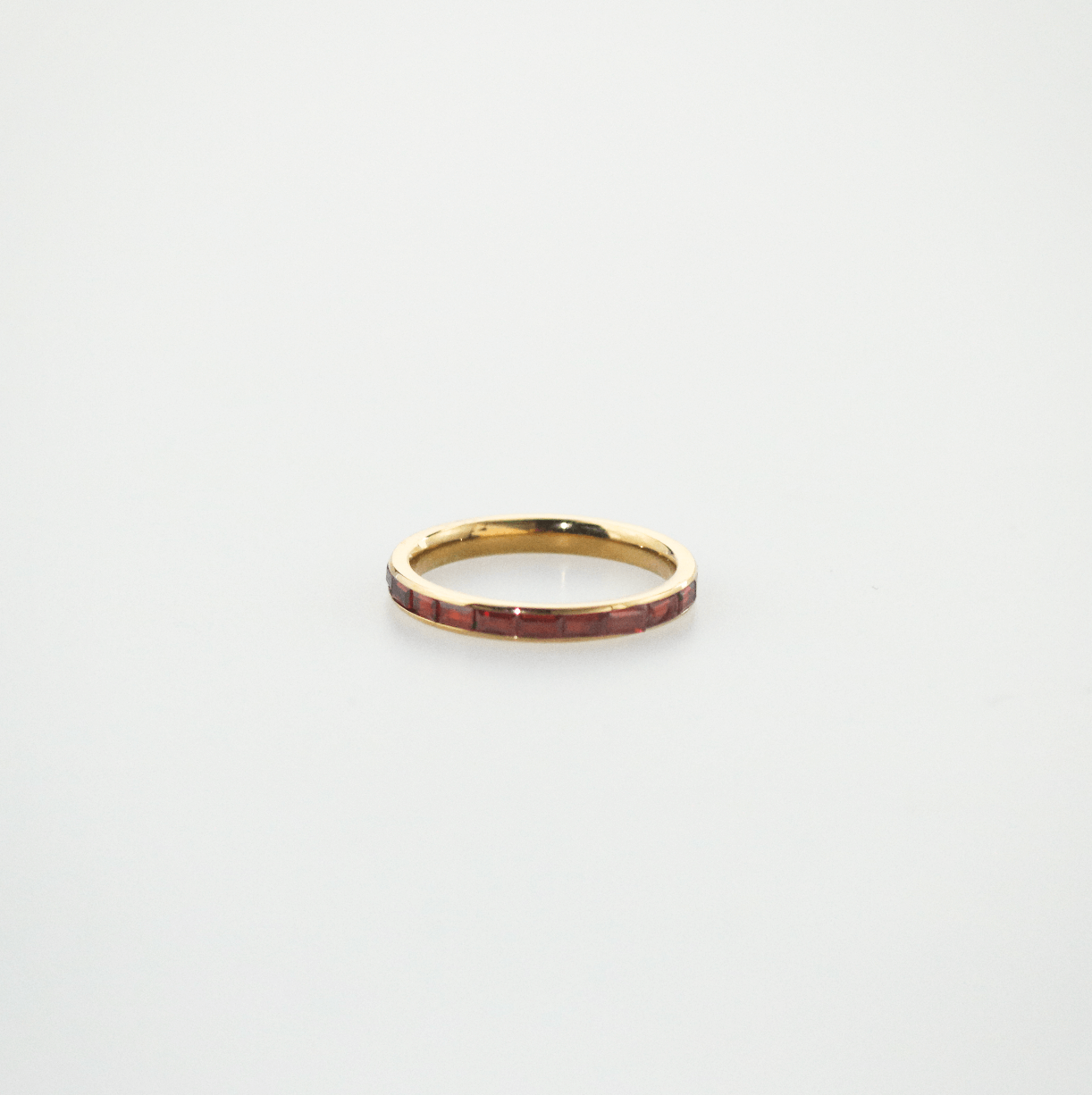 Riva Slim Band Ring | Ruby Stones, 18k Gold Plated 3
