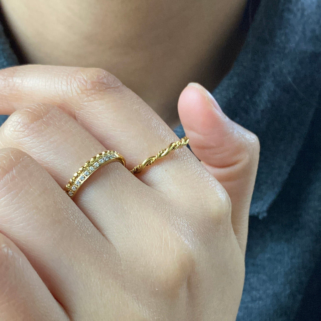 Riva Twist Ring | 18k Gold Plated Stainless Steel 1