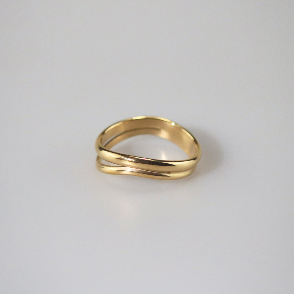 Sable Wave Ring | 18k Gold Plated, Split Shank Design 3