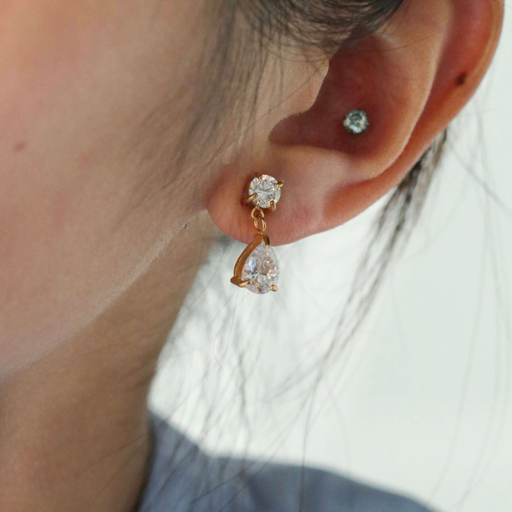 Sapphire Drop Earrings | 18k Gold Plated, Teardrop Design with CZ 2