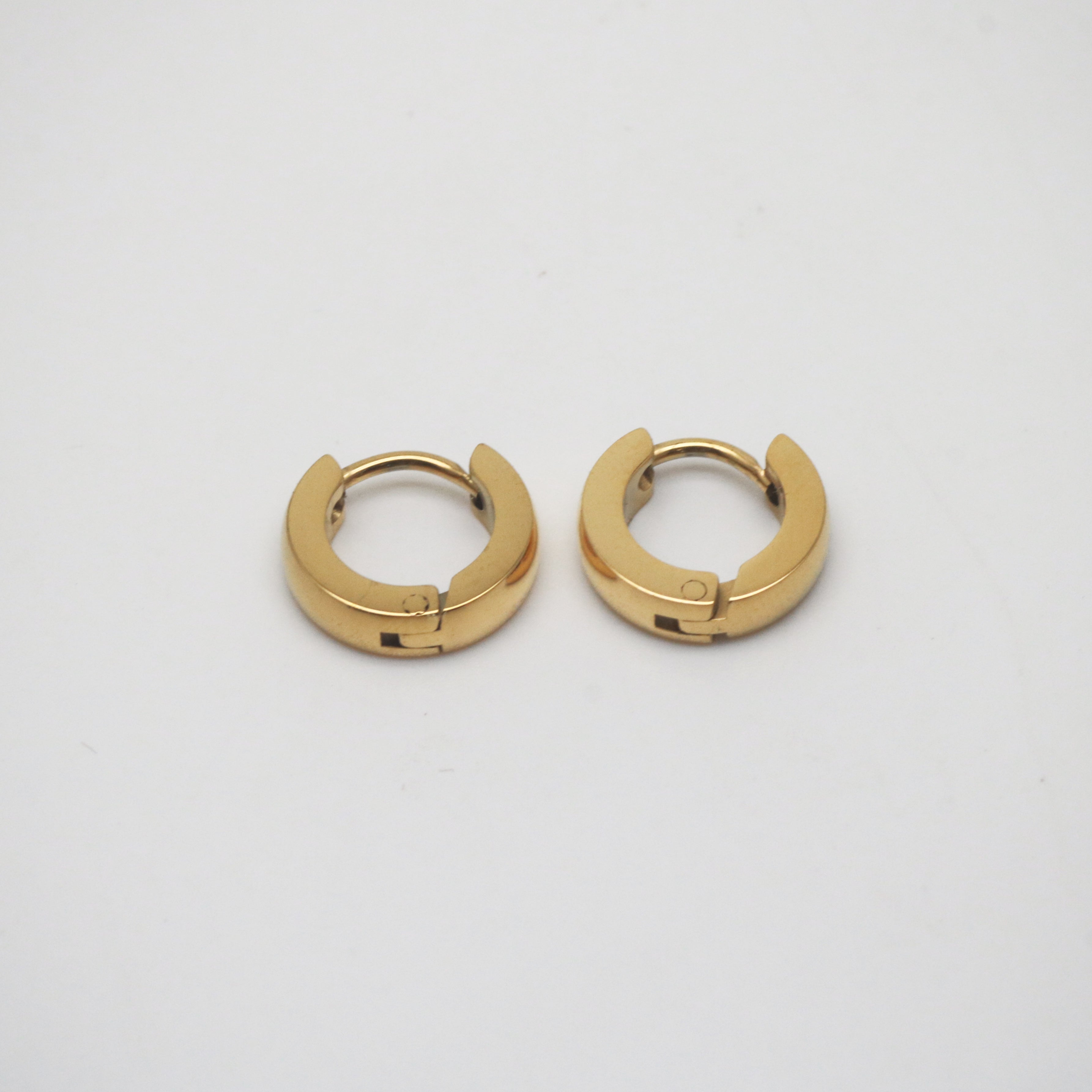 Sola Chunky Hoops | 18k Gold Plated Stainless Steel 1