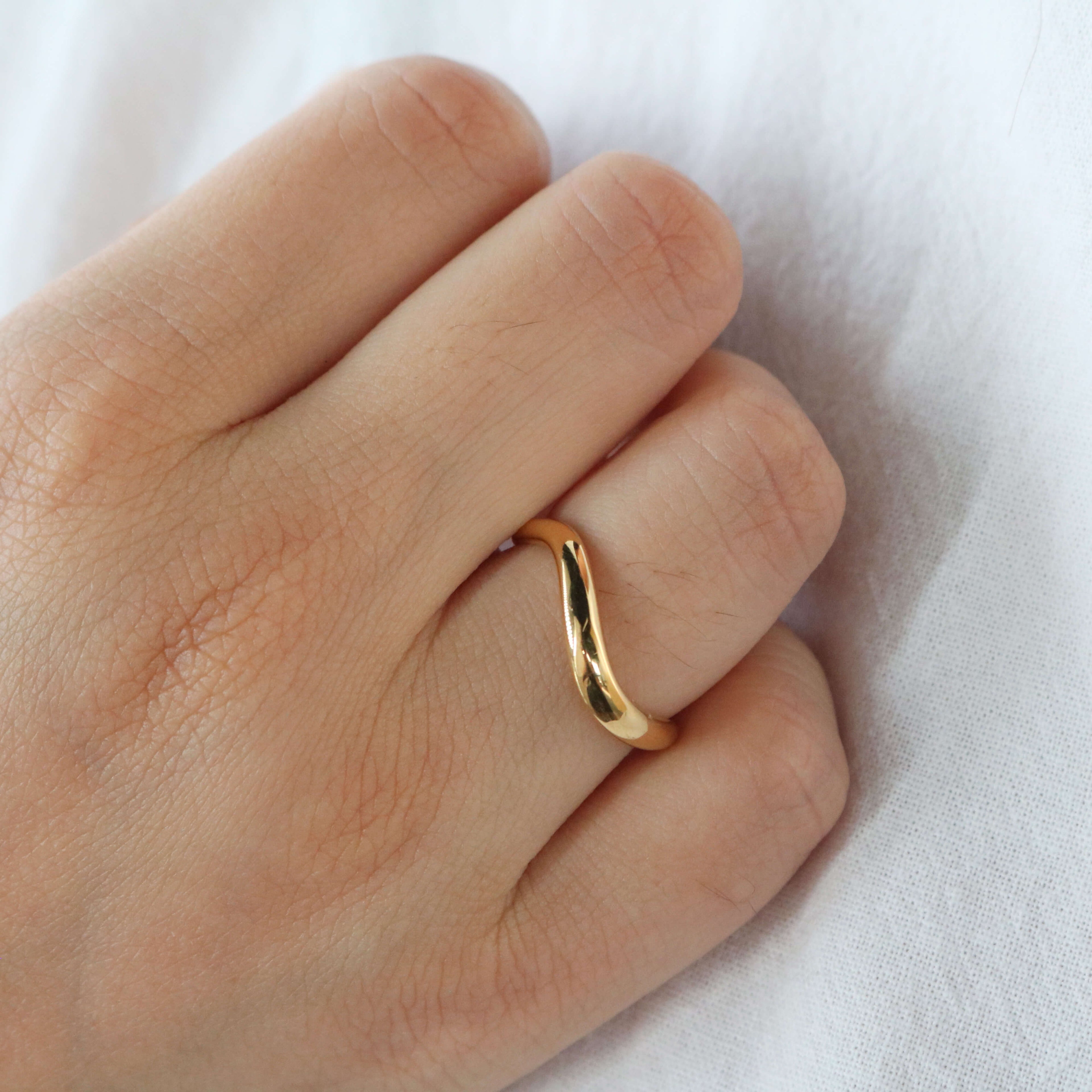 Soleil Wave Ring | 18k Gold Plated Stainless Steel 3