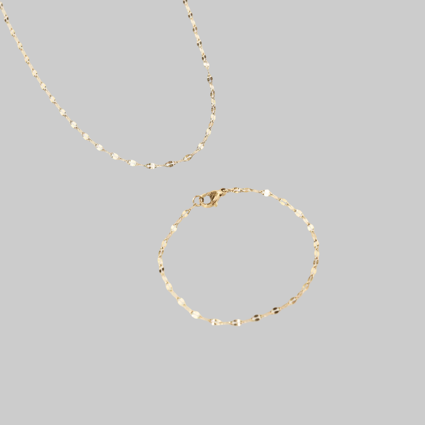 Sora Chain Bracelet | 18k Gold Plated, Tarnish Resistant 4