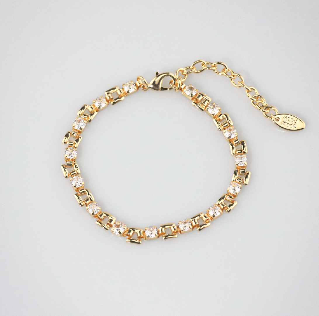 Sora Chain Bracelet | 18k Gold Plated, Zircon Accents, Adjustable Length 0