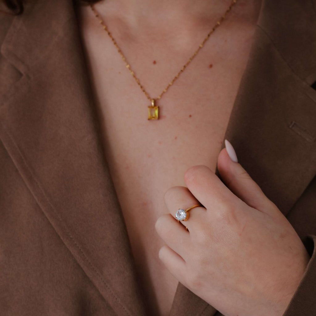 Sora Wrap Ring | 18k Gold Plated, Round-Cut Stone 3