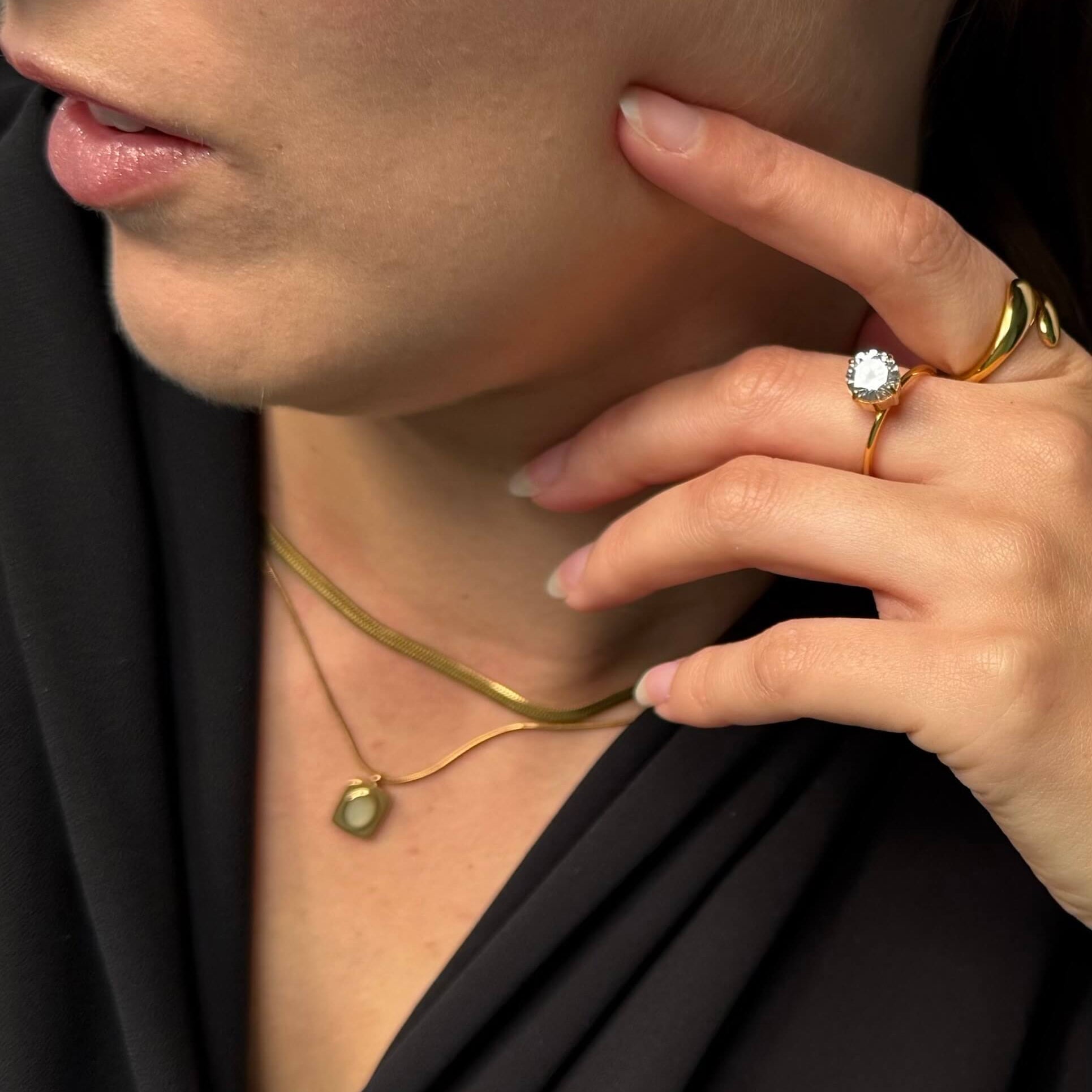 Sora Wrap Ring | 18k Gold Plated, Round-Cut Stone 5