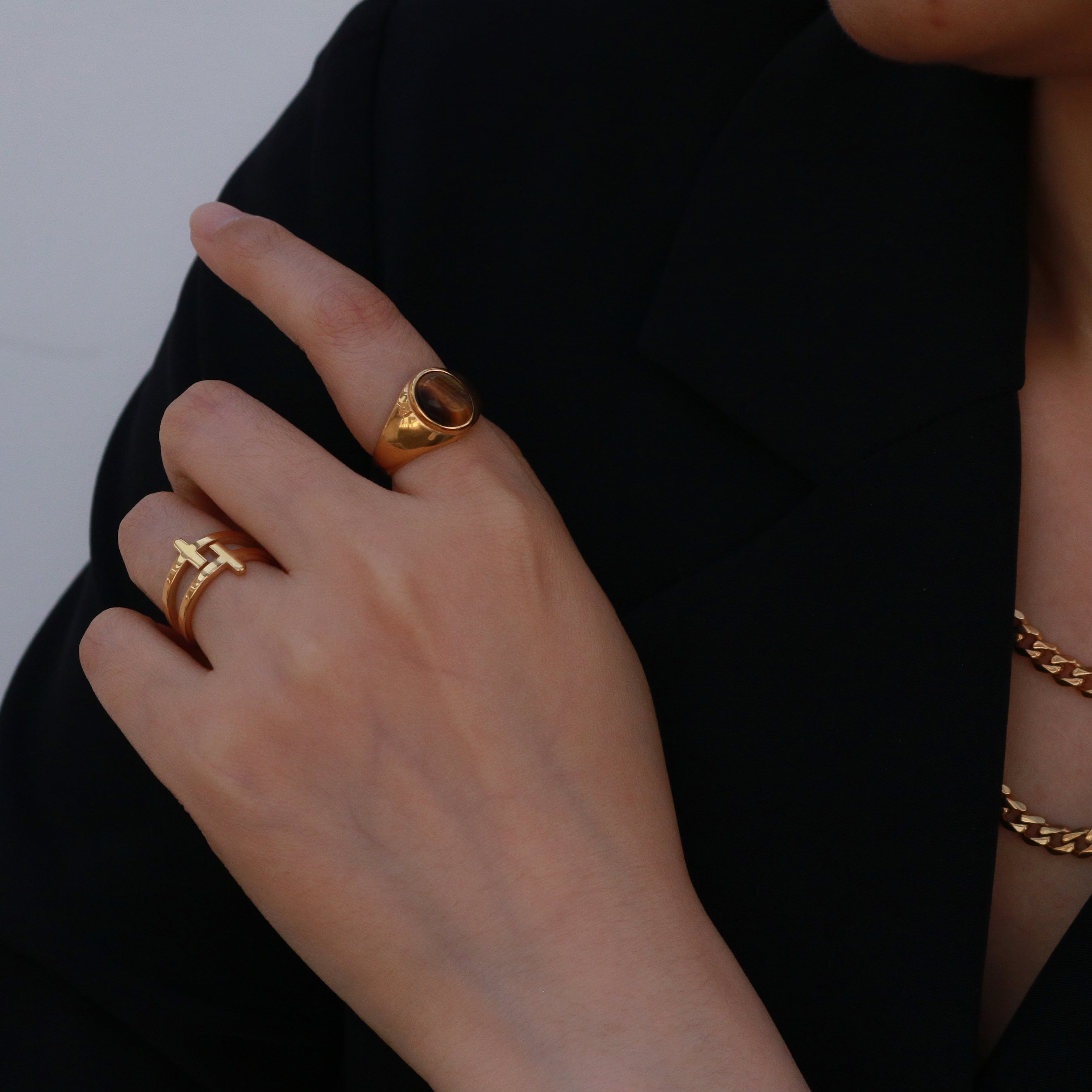 Talon Tiger's Eye Ring | 18k Gold Plated Stainless Steel 2