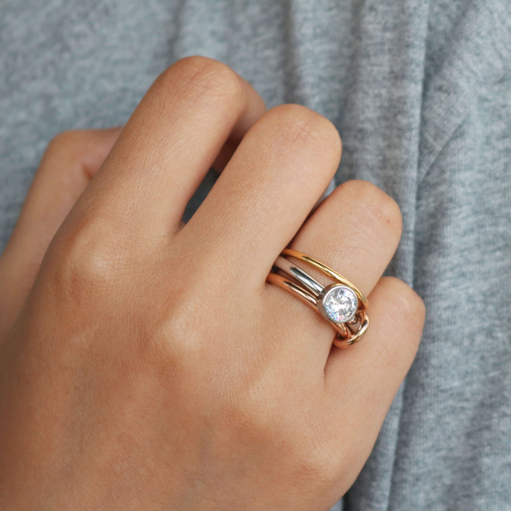 Trilia Solitaire Ring | Triple Metal Intertwined Bands 2
