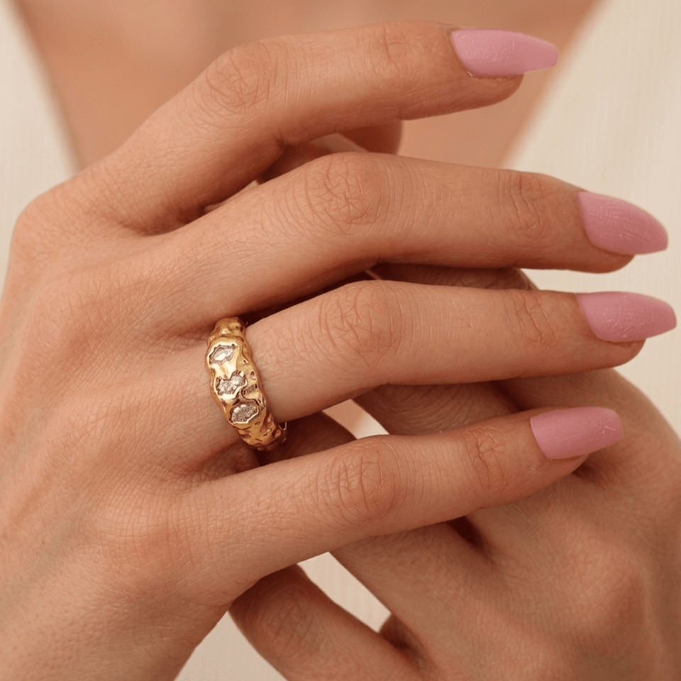Trista Hammered Ring | Triple Stone, 18k Gold Plated, Waterproof 1