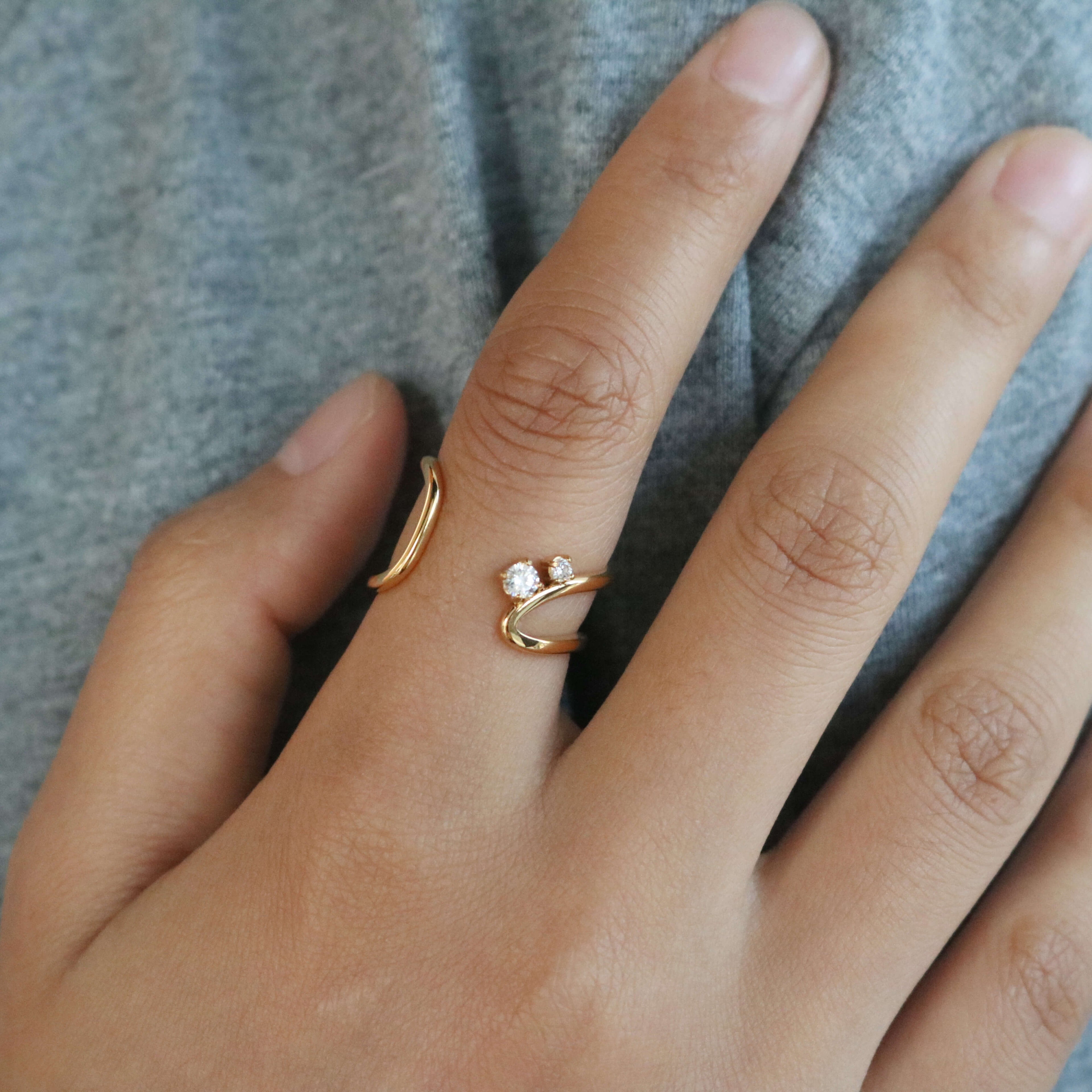 Vela Curve Twin Ring | 18k Gold Plated, Dual Stone Design 4