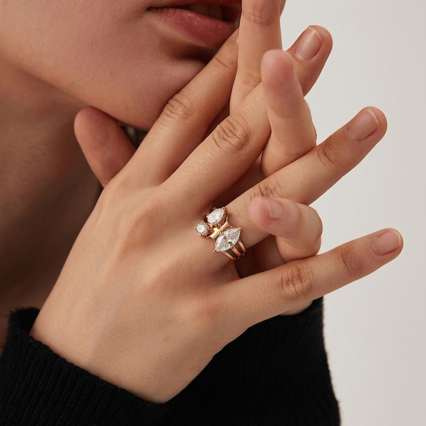 Yara Cluster Ring | 18k Gold Plated, Asymmetric Design 1