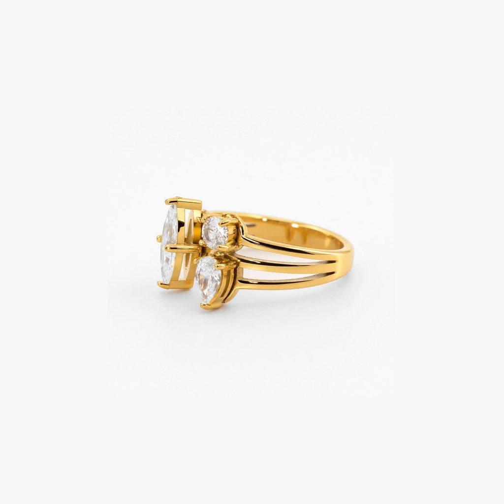 Yara Cluster Ring | 18k Gold Plated, Asymmetric Design 2